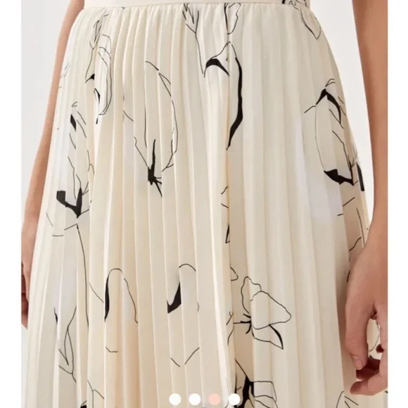 Love Bonito Emery Pleated Midi Skirt - NWT - Picture 6 of 7